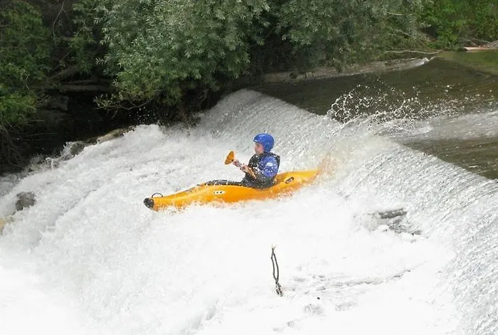 度假居 Prdelanca Luče